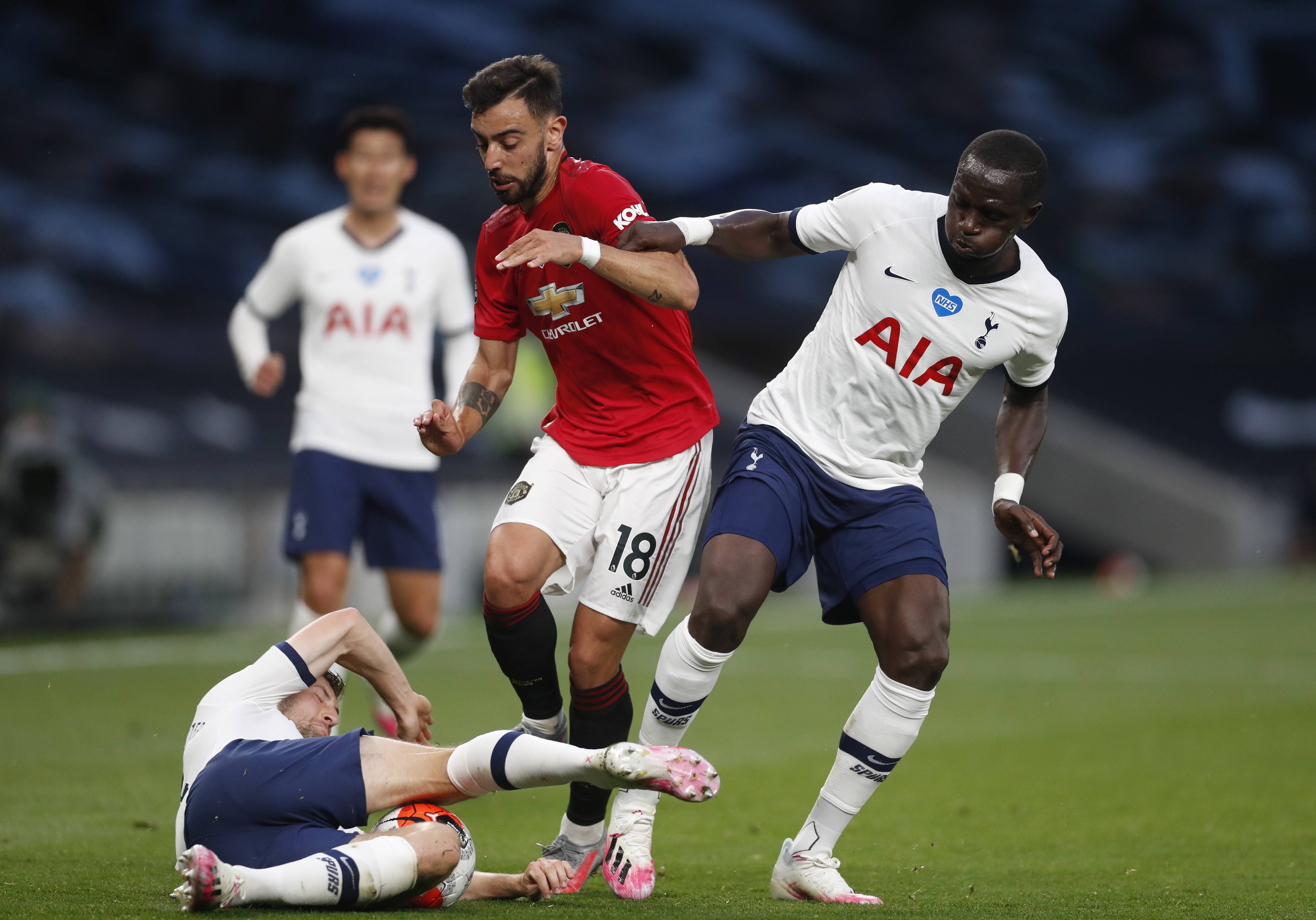 他的到来不 他的到来不