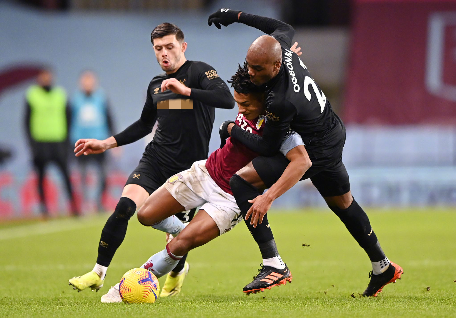 具聲望的足 具聲望的足